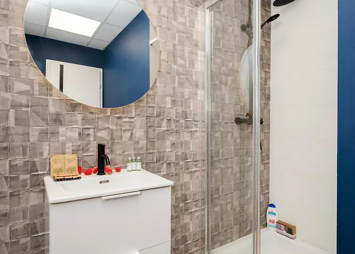 Legionow M3 - Parking, Location Appartement